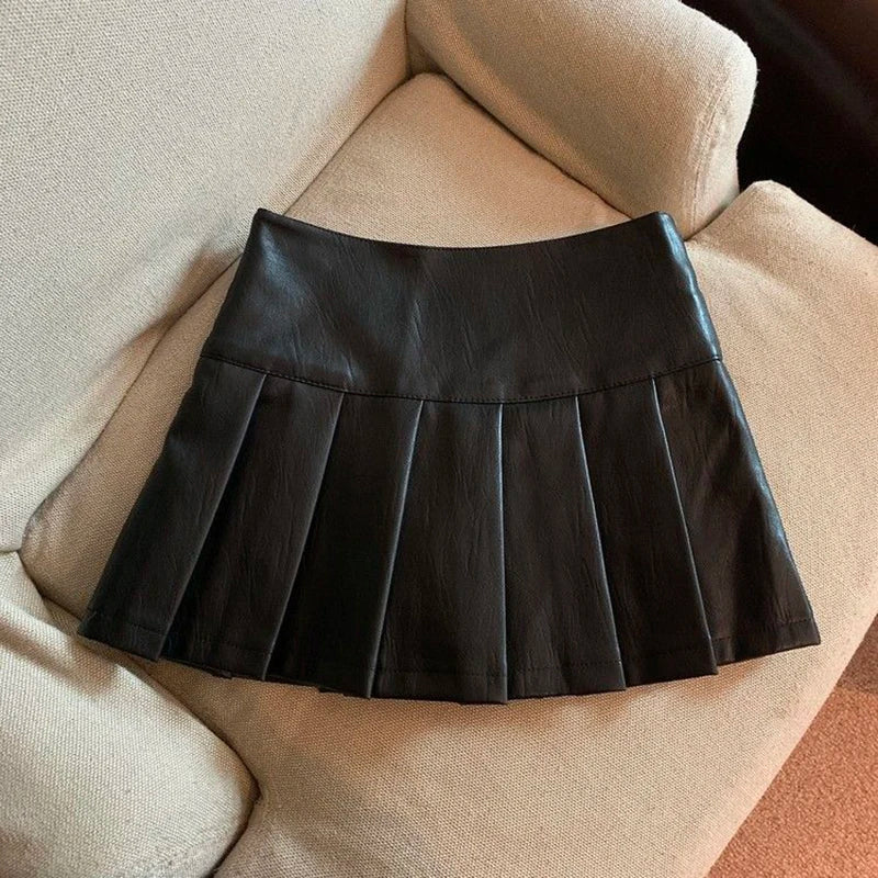 ZAIN Y2K Leather Pleated Mini Skirt