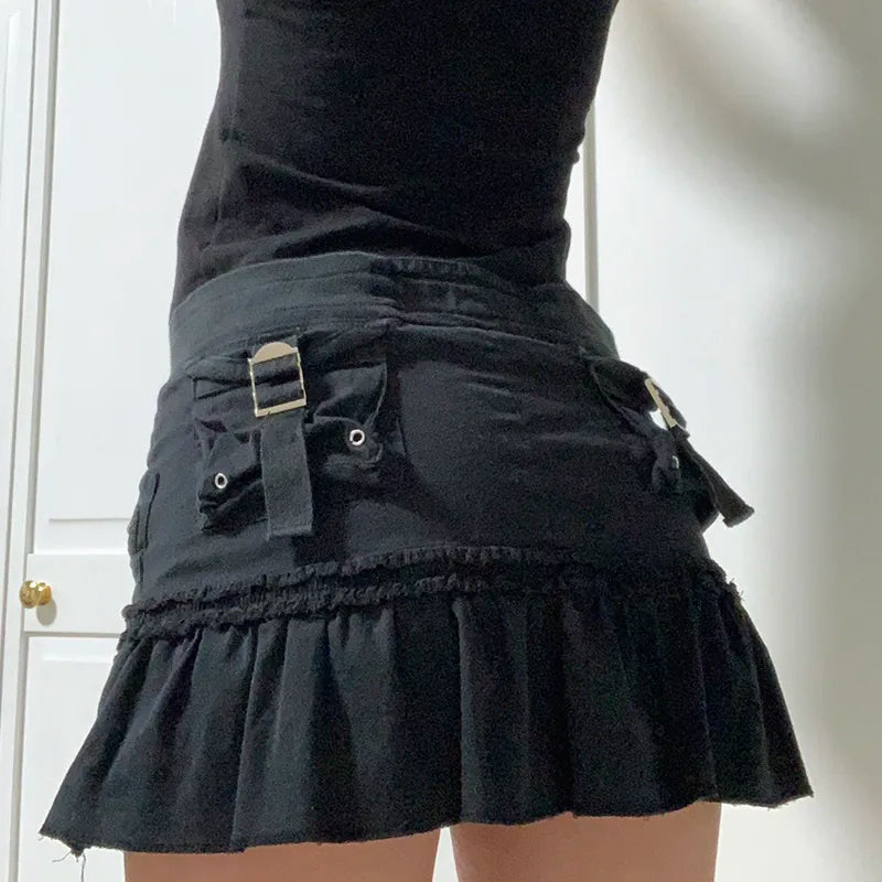 DERI Y2K Low Waist Cargo Skirt